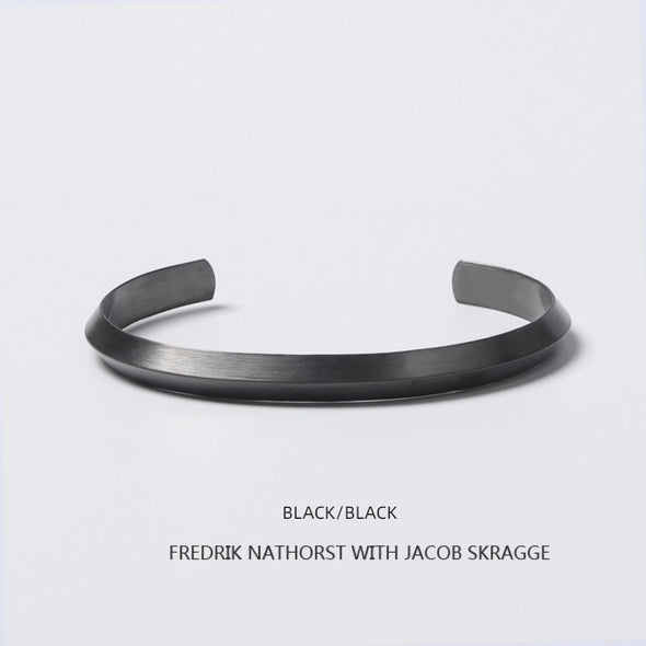 Sweden Triangle Bracelet