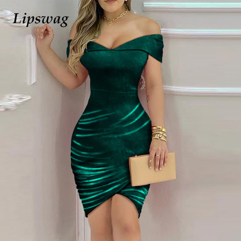 Elegant Solid Velvet Dress