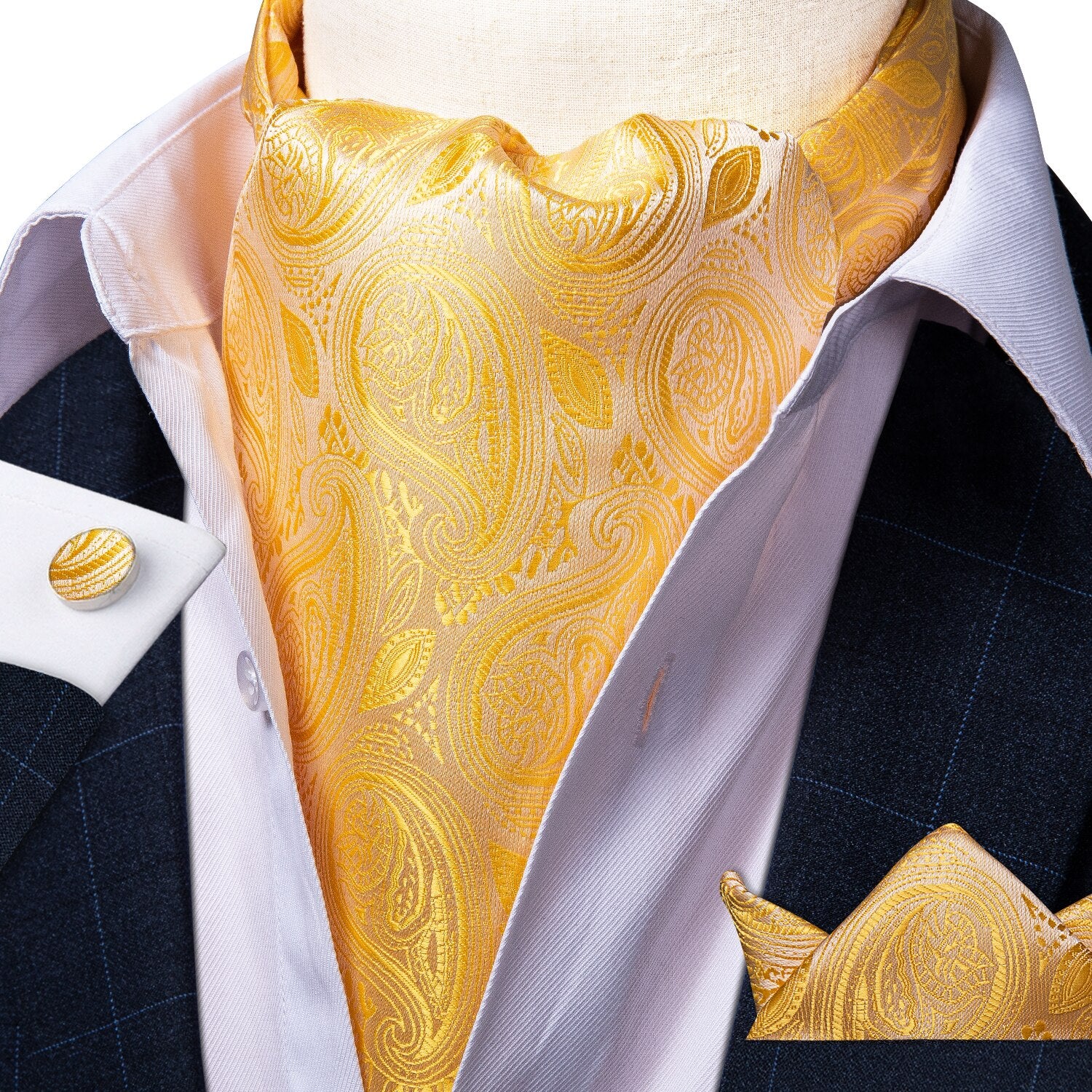 British Cravat