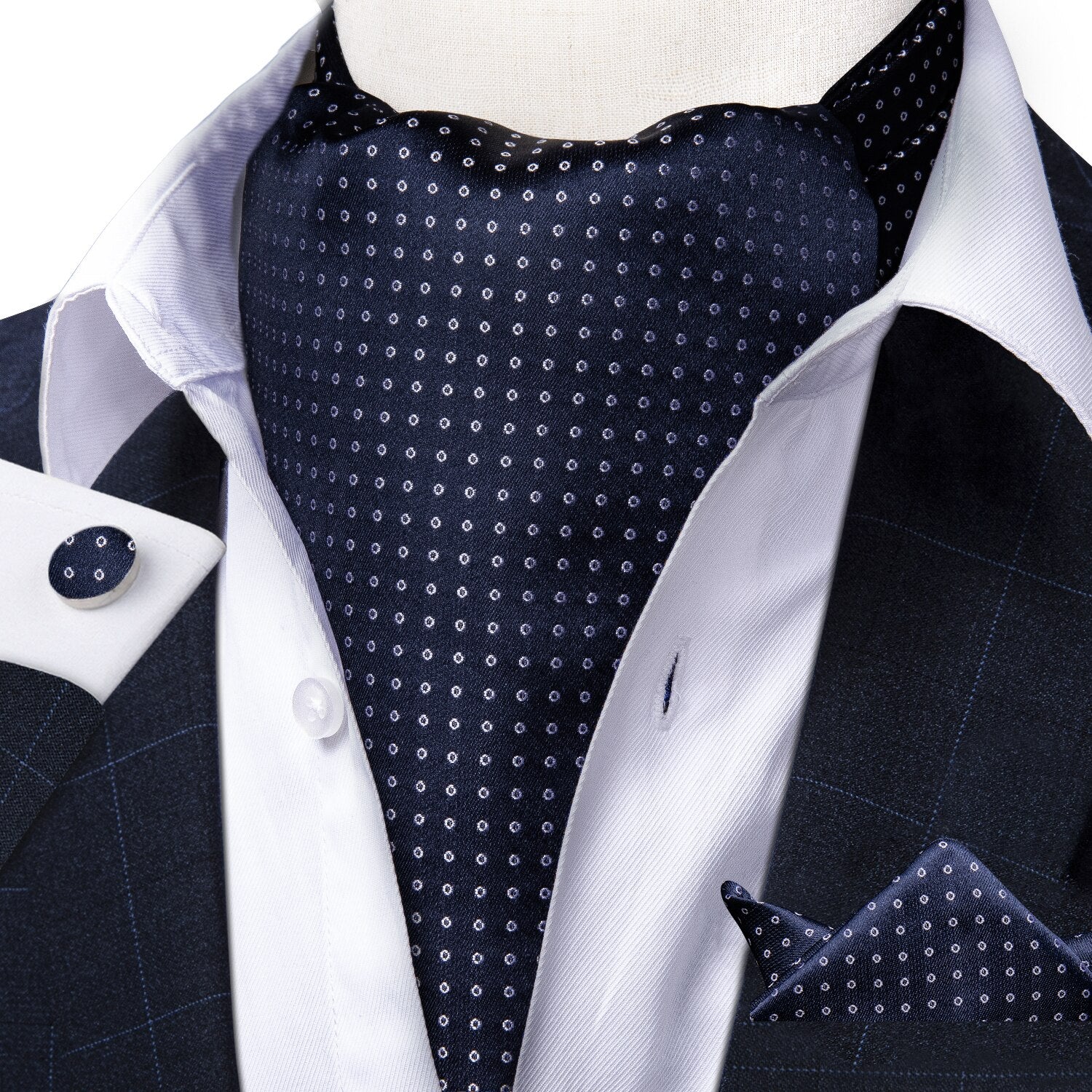 British Cravat