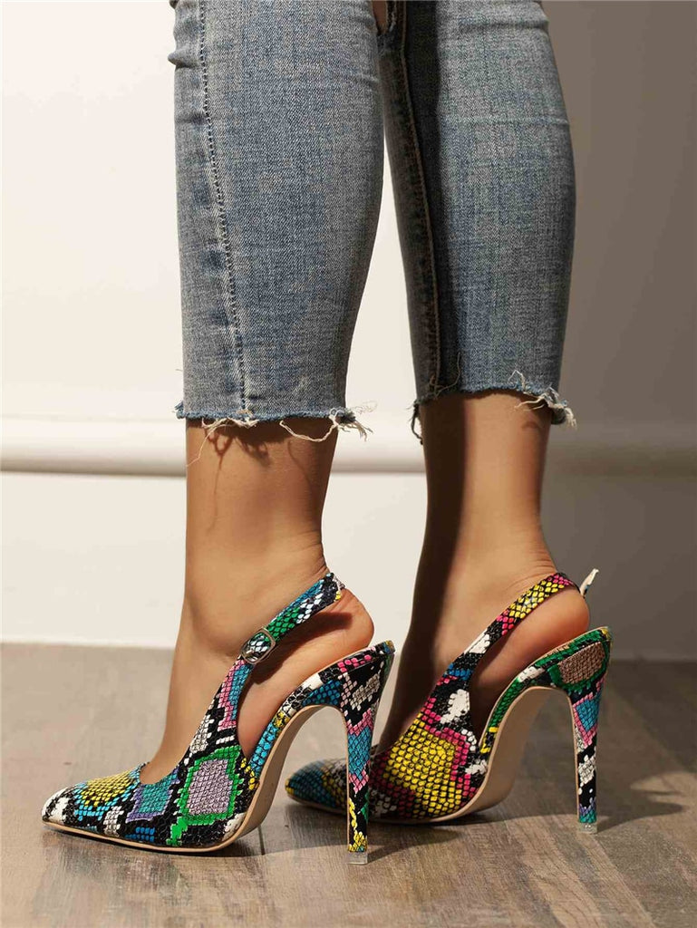 Colored Serpentine Shoe