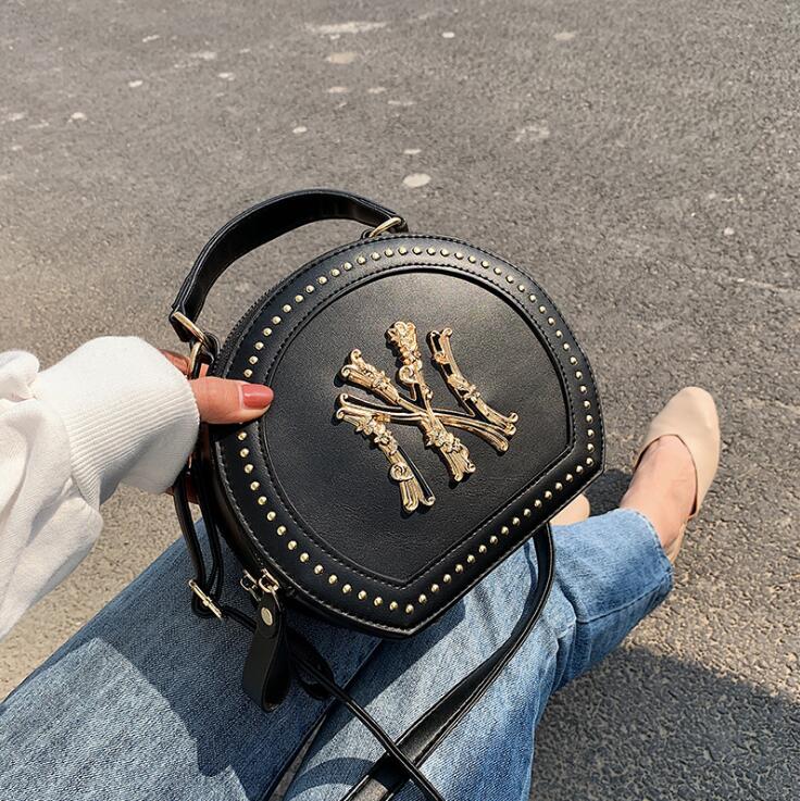 Round Handbags