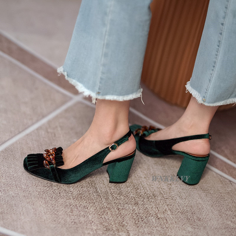 velvet crystal chain shoe