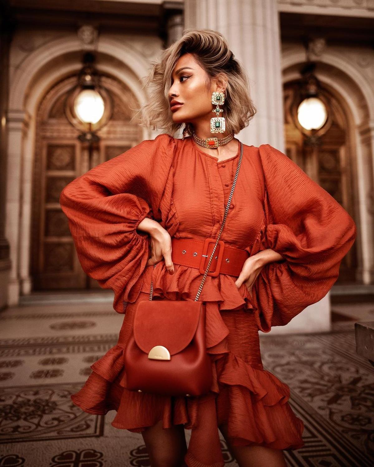Long sleeve Puff Dress