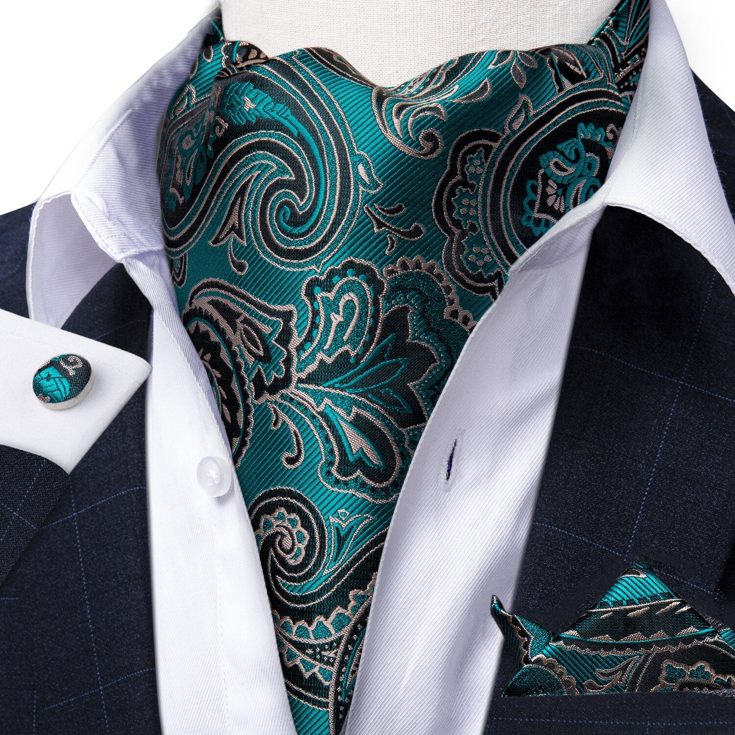 British Cravat