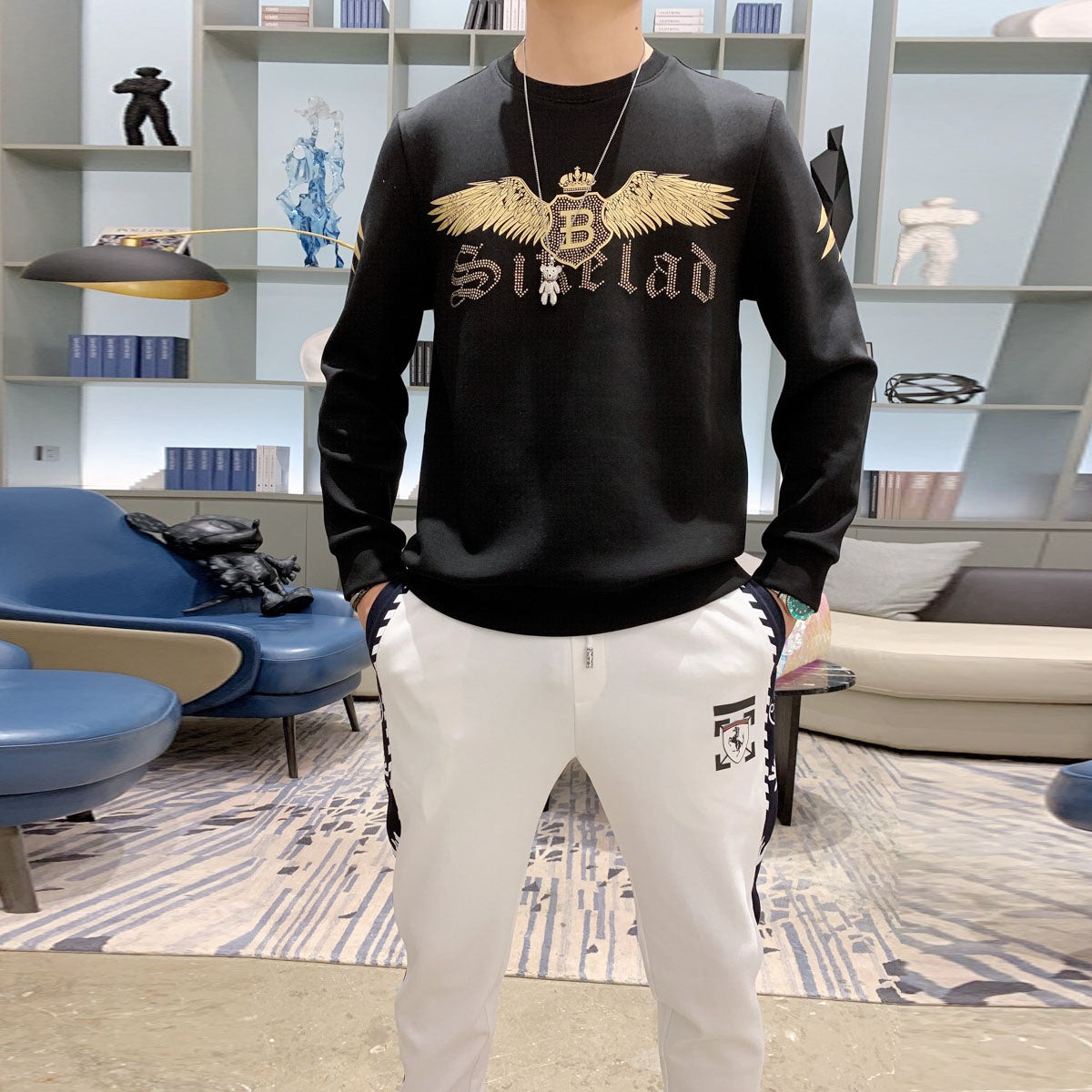 Wings Casual Pullover