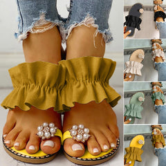 Fashionable flat shoes