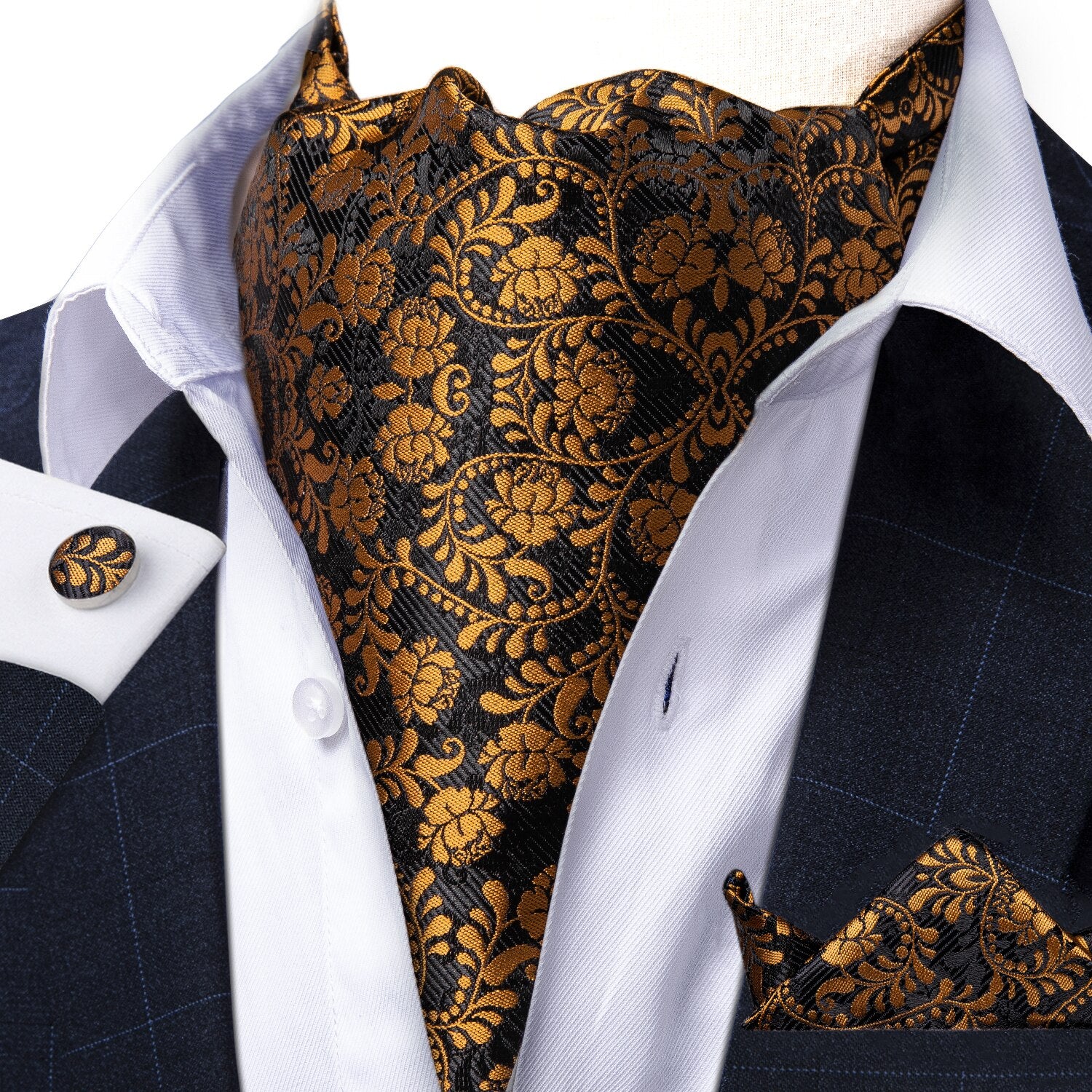 British Cravat