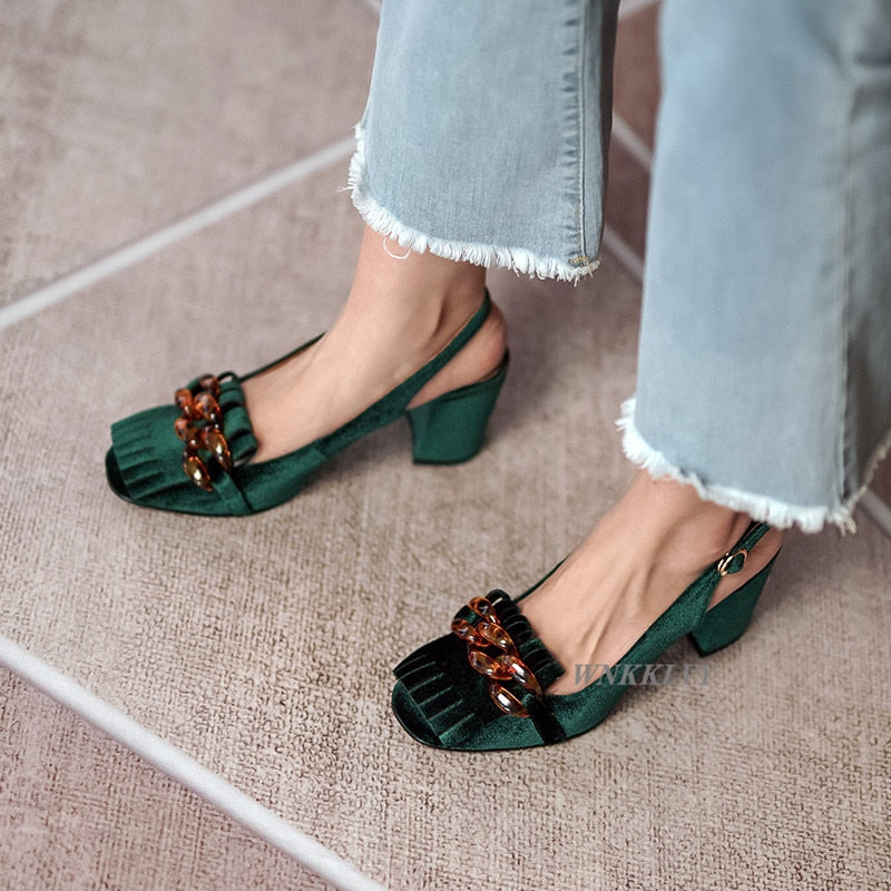 velvet crystal chain shoe