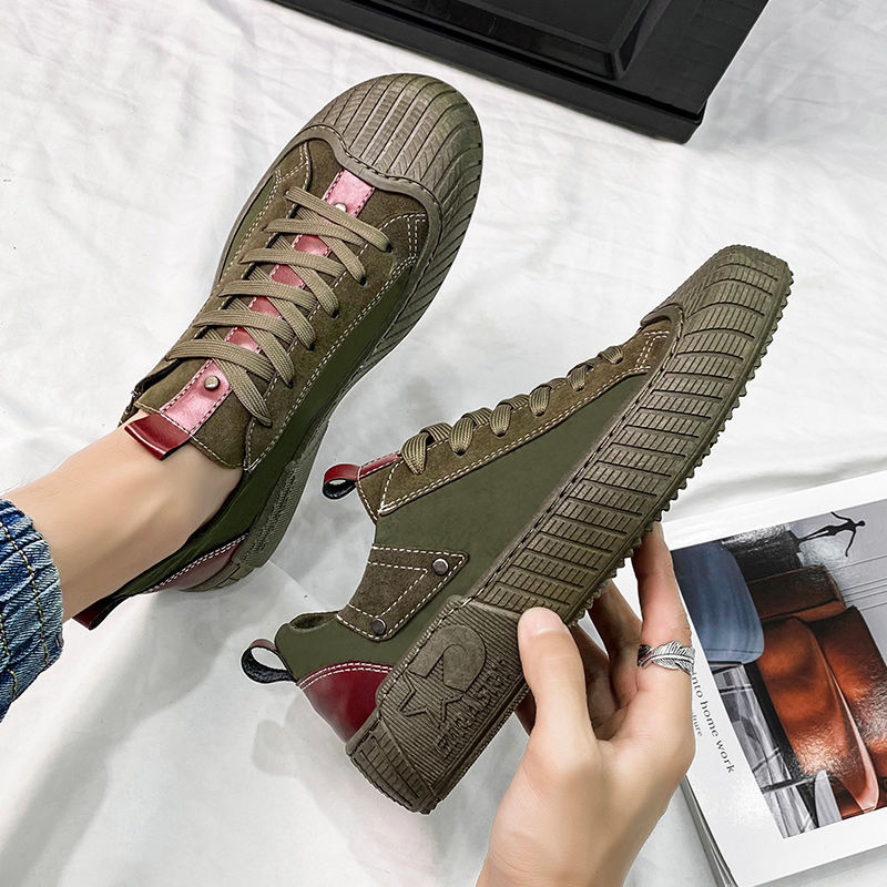 Trendy Sneakers