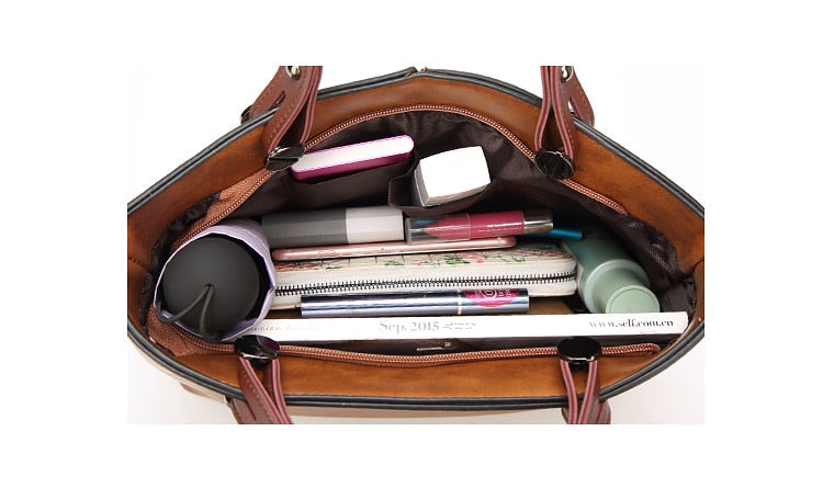Female Causal Bag